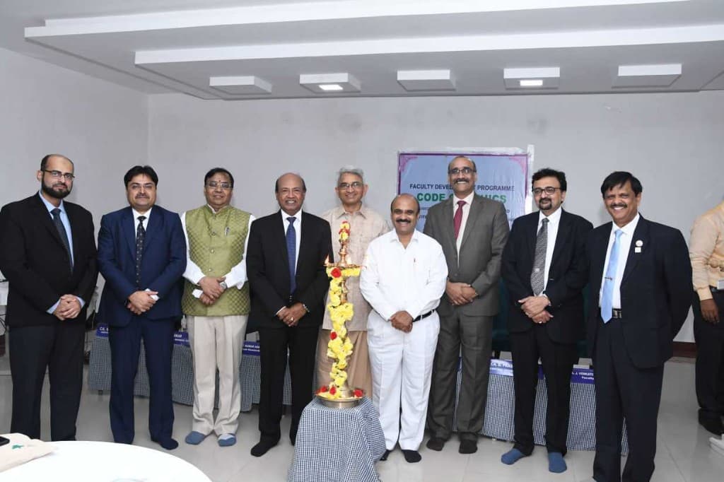 Faculty development programme group photograph